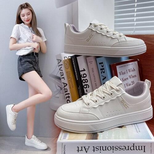 2021 autumn new breathable small white shoes womens fashion student board shoes net red street shot elevated casual shoes