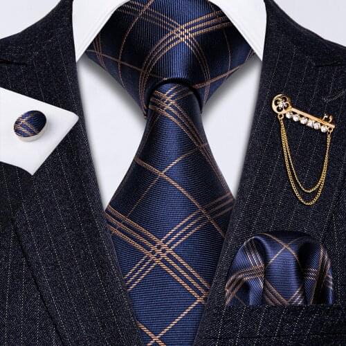 Fahsion Gold Plaid Men Tie Brooch Set Silk Tie For Men Gifts Necktie Handkerchief Cufflinks Set Barry.Wang Designer Tie GS-5233
