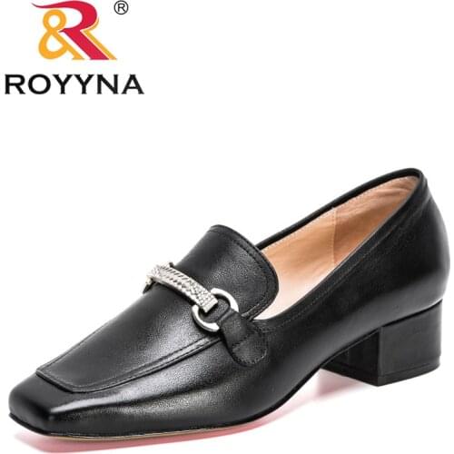 ROYYNA 2021 New Designers Casual Genuine Leather Heels Footwear Pumps Female Thick Heel Fashion Loafers Ladies Office Shoes