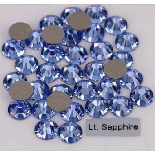 Good Quality ss3-ss34 Light Sapphire Flat Back Non Hotfix Crystal Stones / Nail Art Glue On Rhinestones