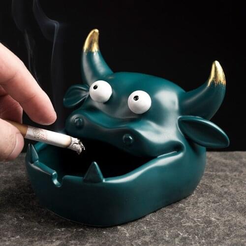 Creative Cartoon Cow Ashtray Anti Fly Ash Car Home Living Room Large Capacity Ceramic Ashtray Home Decoration Gift for Boyfriend
