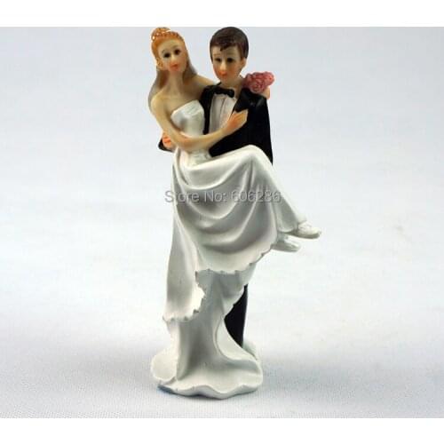 Retail 2pcs/LOT Party Decor Resin Bride and Groom Couple Figurine for Wedding Cake Topper