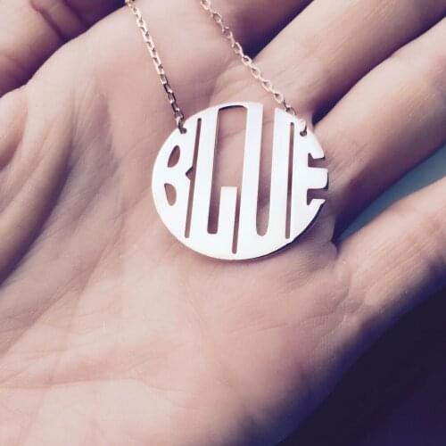 SPECIAL DAY GIFT FOR PERSONAL LETTER MONOGRAM SILVER NECKLACE