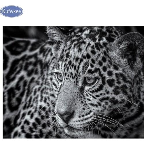 Full square Diamond Painting,black and white leopard,Diamond Embroidery Cross Stitch,Diamond Mosaic,puzzle,3d Picture,Home Decor