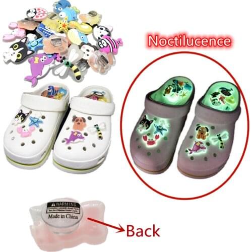 10Pc Noctilucence PVC Hole Shoe Buttons Animals Dog Fish Glow In The Dark Accessories Decoration Charm For Kids Party Xmas Gifts