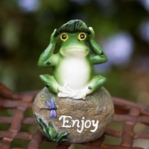 Frogs Garden Statues Frogs Sitting On Stone Sculptures Garden Yard Ornaments Decoration Random Frogs