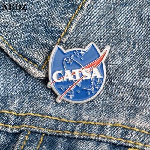 Alien blue cat enamel pin flight adventure travel badge custom meteor bead lapel clothes punk bag button pushpin gift to friends