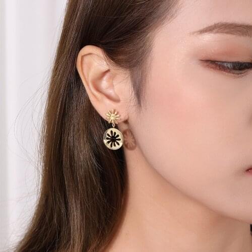 925 sterling silver earring fashion Sun flower double hollow round zircon Eight star earring wild trend girl female ear jewelry