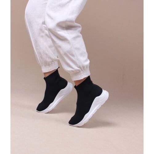 Womens Sports Shoes Black Knitwear Sneakers 2021 Summer Season