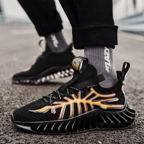 Outdoor Sport Blade Shoes Men Lightweight Mens Sneakers Breathable Mesh Fashion Casual Platform Shock Absorption Sports Running