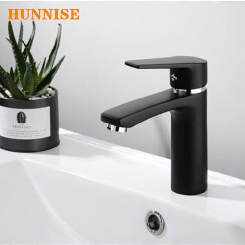 Modern Style Hot and Cold Bathroom Basin Faucet Single Handle Bathtub Mixer Wholesale and Retail Bathroom Accessories