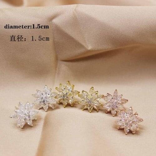 Zerong Hot Trendy Luxury Crystal Flower Stud Earrings For Women New Fashion Elegant Rose Gold Color Zircon Earrings