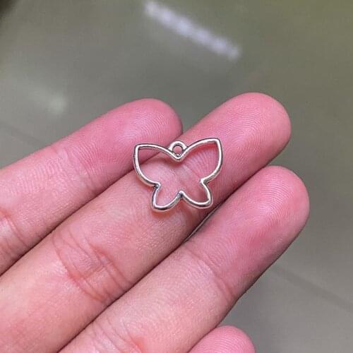 30pcs Simple Cute Hollow Butterfly Handmade Girl Pendant Necklace Bracelet Accessories Charms Findings Jewelry Making Supplies