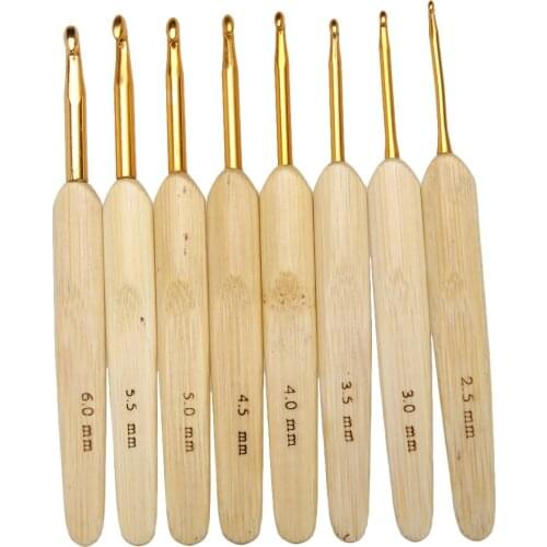 8pcs Crochet Hooks Yarn Knitting Needles Set DIY Weaving Craft Tools Flat Handle Sweater Sewing Accessories 2.5mm-6.0mm
