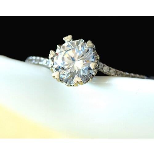 18K White Gold Elegant Jewelry Au750 1Ct DF 6.5mm Round Cut Moissanites Ring Engagment Solarite Ring For Women