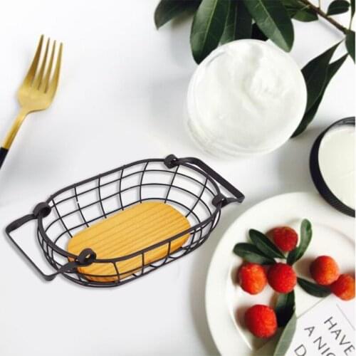 Fruit Basket Retro Rustic Wire Net with Wood Bottom Fruit Egg Storage Basket Multifunction Iron Craft Home Decoration