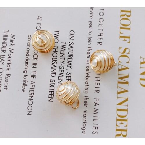 2 pieces / lot Roundk goldbead capsearings fashion jewelryconnectors for jewelry makingjewelrymaking supplies