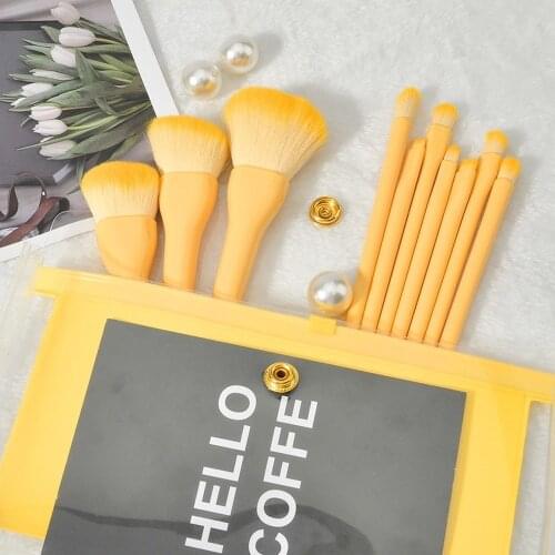 Candy Color 10 Makeup Brush Set Eyeshadow Brush Highlight Brush Blush Brush Foundation Brush Skin-friendly Makeup Tool