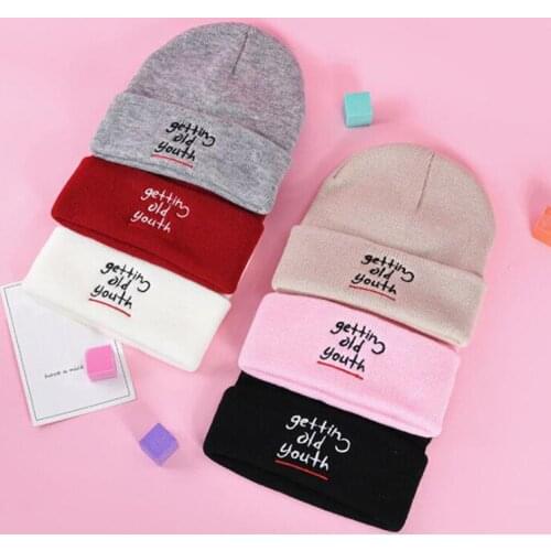 Unisex Embroidered Letters Knitted Hats Women Mens Fashion Hip-Hop Kpop Beanies Skullcap Winter Warm Hat Bonnet Gorros Gifts
