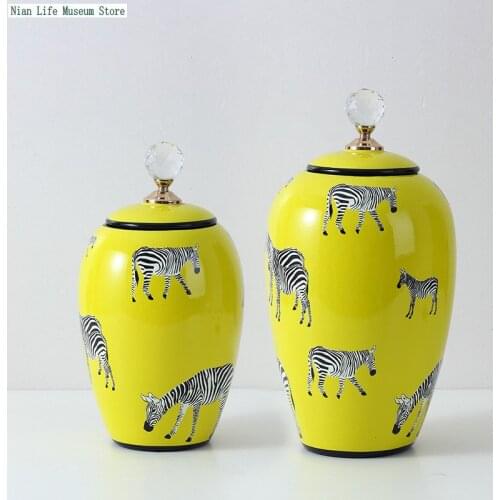 Home Decor Nordic Ceramic Decorative Jars with Crystal Ball Ceramics Lids Household Storage Jars Housewarming Gifts Ornaments