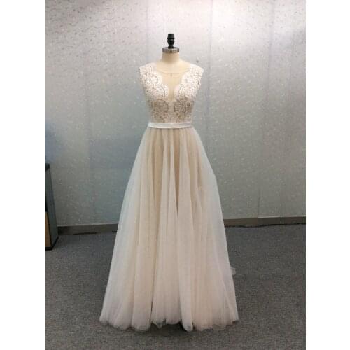 Elegant Long Champagne Lace Wedding Dresses with Belt A-Line V-Neck Illusion Back Custom Court Train Bridal Gown For Women