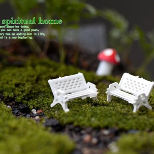 NEW White Chair Doll House Miniatures Lovely Cute Fairy Garden Gnome Moss Terrarium Decor Crafts Bonsai DIY 3 Sizes