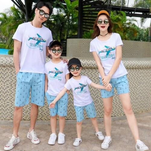 Family Matching Outfits new summer wear short-sleeved leisure beach father and boy and mother girl daughter T-shirt and pants