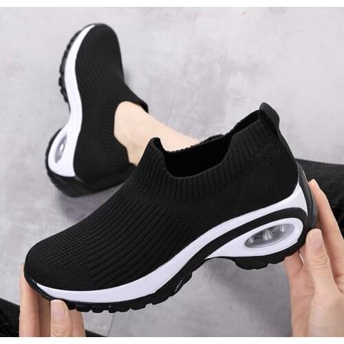 Womens Sports Shoes Spring/summer 2021 New Running Large Size Comfortable and Breathable Lazy Womens Sneakers zapatillas Mujer
