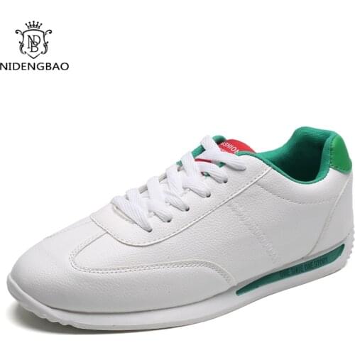 Classic Mens Casual Shoes Student Fashion White Sneakers for Lovers Size 35-44 Comfortable Lightweight Tennis Mens Shoes Summer