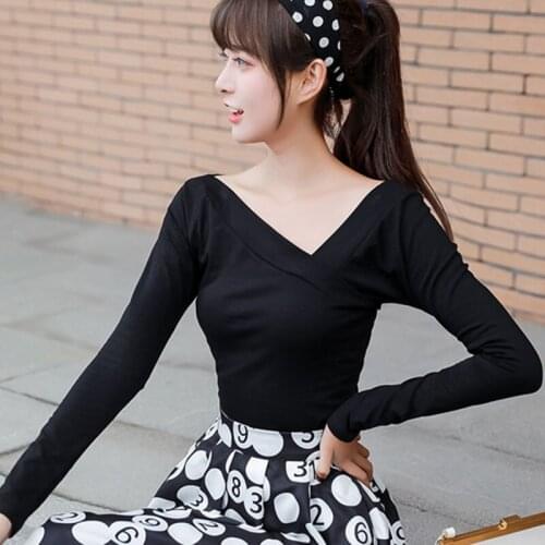 High Quality V-Neck T Shirt Long Sleeve Shirt Women Cotton 2019 Korean Style Solid T-Shirt Female Tshirt Femme White black Tees