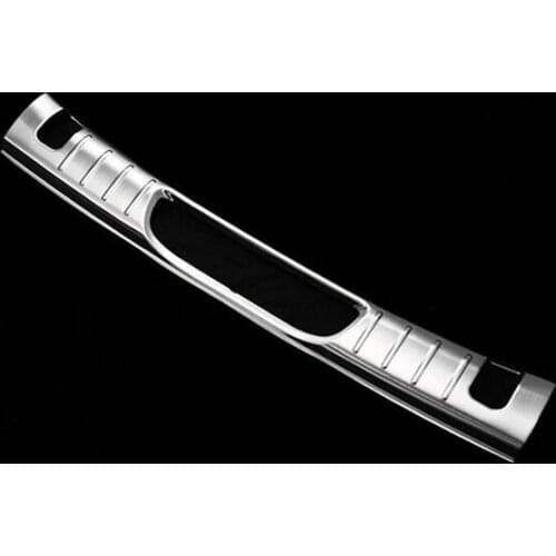 Car Accessories Interior Rear Trunk Bumper Guard Plate Wrap Angle Door Sill Plate Scuff Protect for Jeep Cherokee 2014