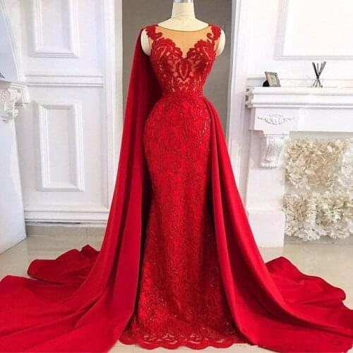 Modest Mermaid Red Prom Dresses Jewel Neck Evening Dress with Detachable Train 2021 Full Lace Appliqued Beads Formal Gowns
