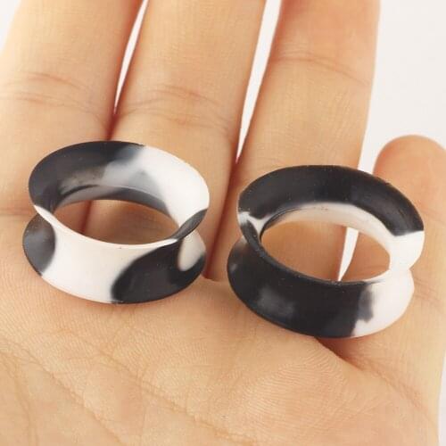 JUNLOWPY Silicone Flesh Tunnel Plugs Hollow Eyelet 6-25mm Flexible Ear Lobe Stretching Gauges Expanders Body Piercing 100/200pcs