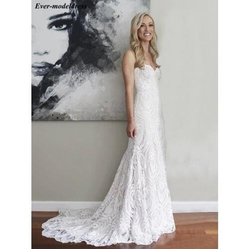 Full Lace Boho Wedding Dresses Beach Strapless Lace-up Back Sleeveless Sweep Train A Line Bridal Gowns Vestidos De Noiva 2021