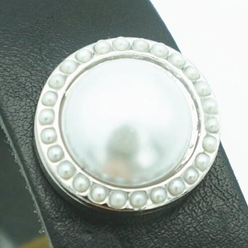 Fashion beauty Round Imitation pearls simple 18MM metal snap buttons fit DIY 18mm snap jewelry wholesale KZ3301