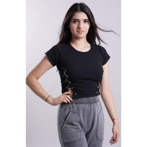 MANGA Womens Side Detailed Crop Blouse