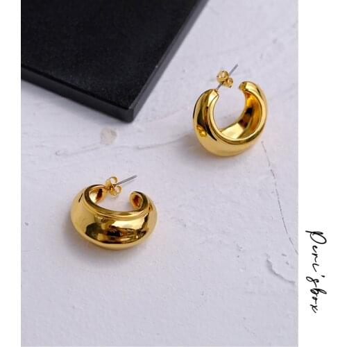 PerisBox Chic Gold Color Small Open Hoop Earrings for Women Statement Geometrical Earrings Minimalist Metal Brass Earrings 2019