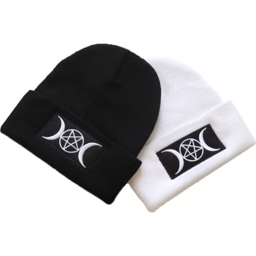 GOTH Knit hat 100% Cotton Cartoons Warm Winter ski Beanie Knitted Hat Skullies Beanie Unisex fashion outdoor Casual hats
