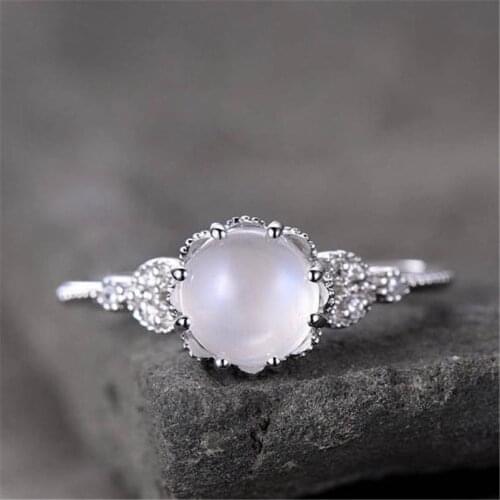 MENGYI Antique Women Ring Vintage Style Boho Tibetan Round Natural Crystal Rainbow Moonstone Ring for Female Jewelry ME0801