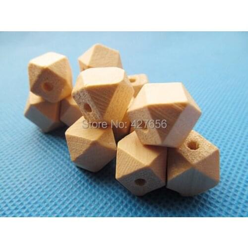 100pcs 12mm Unfinished Faceted Natural Wood Cubic Spacer Beads Pendant Charm Finding,14 Hedron Geometricf Figure Wooden Beads