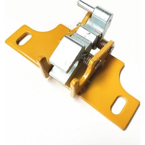 Excavator accessories For KOMATSU PC130/200/210/220-7 Engine lock Cover lock base