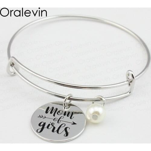 MOM OF GIRLS Hand Stamped Engraved Custom Round Pendent Charm Expandable Bracelet Bangle Mother Daughter Gift Jewelry ,#LN136B