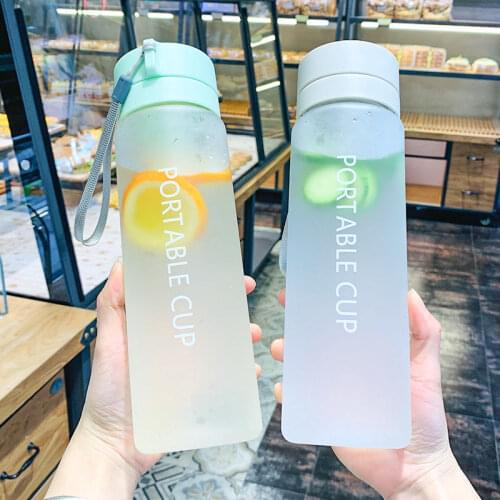 New Style Large Capacity Outdoor Sports Water Cup Plastic Men And Women Creative Simple Water Bottle 800ml