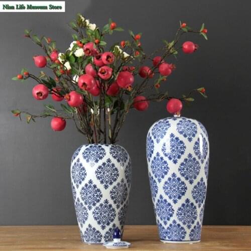 Blue and White Porcelain Ceramic Vase Decoration Storage Jar Modern Home Decor Furnishings Living Room Decoration Accessories