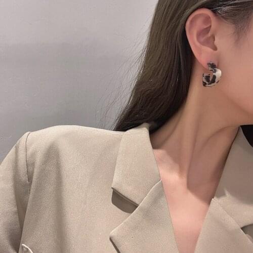 TIMEONLY Statement Resin Leopard Hollow Love Heart Hoop Earring for Women Girls 2021 Fashion Korean Style Earring Party Jewelry