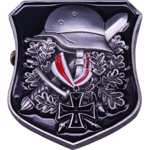 Deutschland wehrmacht shield badge vintage accessory
