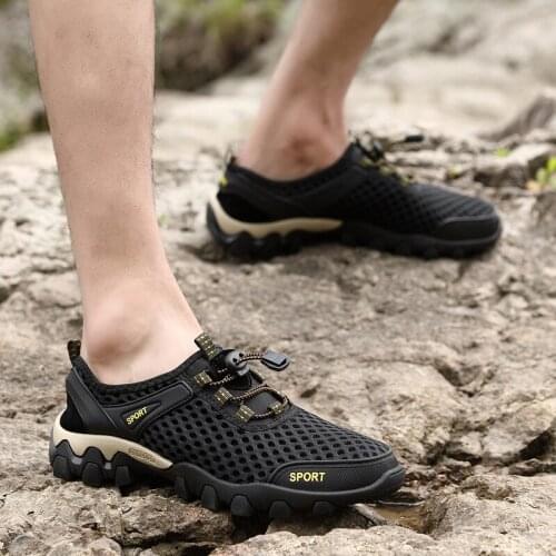 Summer Hot Style Casual Sports Shoes Outdoor Hiking Shoes Large Mesh Breathable Mens Gym Shoes Hard-Wearing Light Man Shoe