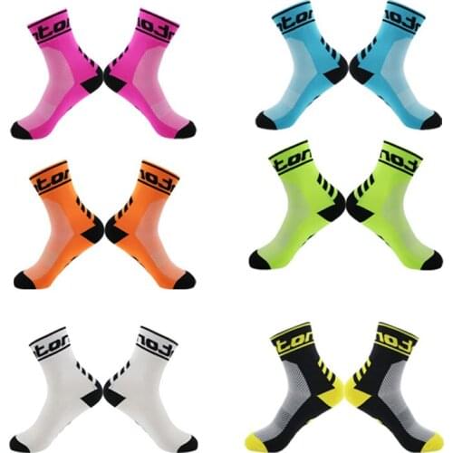 2 Pairs Professional Sports Socks Marathon Running Socks Breathable Socks Anti Slip Socks