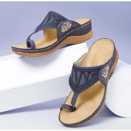2021 Women PU Leather Shoes Floral Print Platform Flat Sole Ladies Casual Big Toe Foot Correction Sandal For Femme