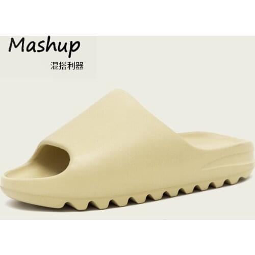 Slippers are worn by men and women in summer. Slippers for outdoor couples with thick soles are beach slippers